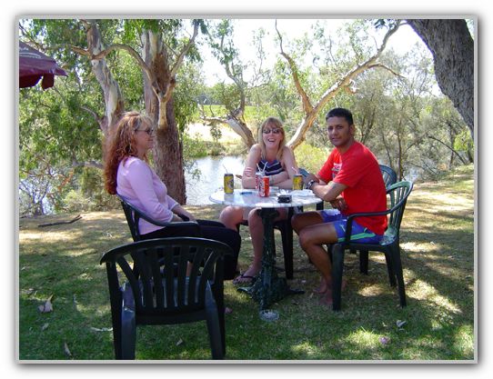 SJ Steve & Shani at teahouse on river